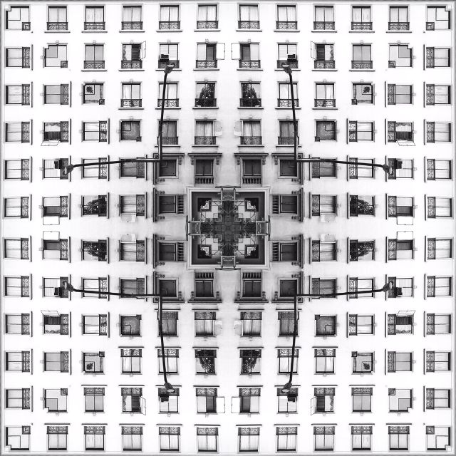 symmetrical patterns in architecture